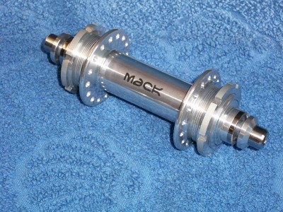 z2001.jpg